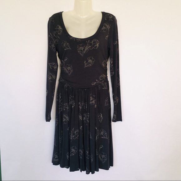 Old Navy Witchy Goth Fall Winter Dress Long Sleeve Pleated Skirt Medium NWT - Picture 1 of 6